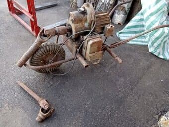 Motor s převodovkou