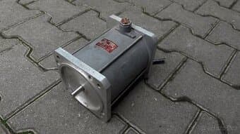 Motor Krokový MEZ Náchod Z42VV141