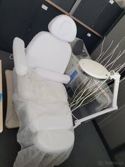 Kosmetické elektrické křeslo