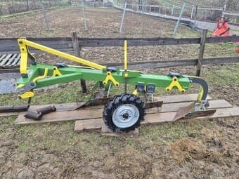 Pluh troják roudnický