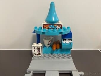 Lego Duplo vlakové občerstvení