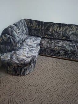 Rohovyj rozkladaci gauč