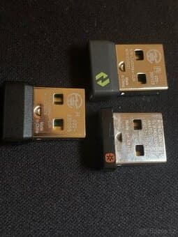 Logitech USB receiver - Unifying / Bolt / CU0026