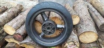 Zadní kolo na GSX-R 600 a 750 K1 - K3