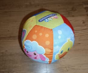 Hrající míček Clementoni