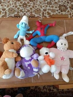 6x pěkná, jako nová, plyšová hračka, cena celkem jen 99 Kč