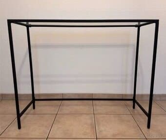 Nový konzolový stůl...