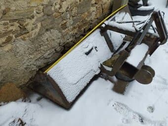 Hydraulická lopata za traktor