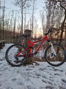 Specialized FSR XC Expert – trailová legenda, top stav