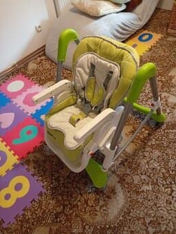 Dětská jídelní židlička