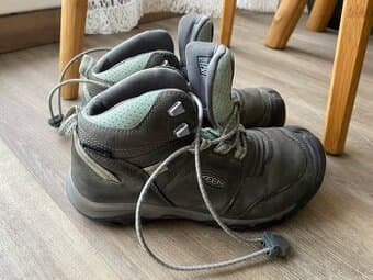 Zimni boty KEEN nepromokave, vel. 35