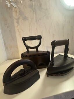 Starožitné žehličky