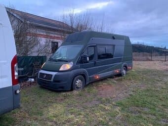Tohle není obytný vůz Fiat Ducato ...