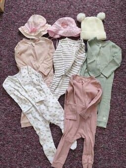 Divci obleceni velikost 80