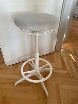 Židle s nastavitelnou výškou IKEA