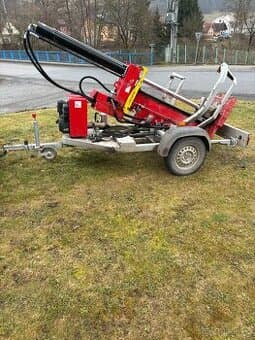 Štípačka na dřevo