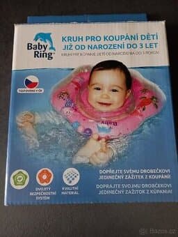 Kruh na plavání pro miminka