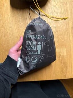 Pláštěnka Quechua Arpenaz 40L (L/XL)