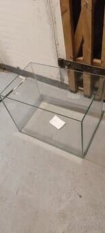 Akvárium na křečka s kolotočem