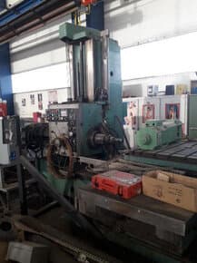 Vodorovné vyvrtávačky - stolové WH 10