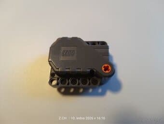 Lego natahovací motor