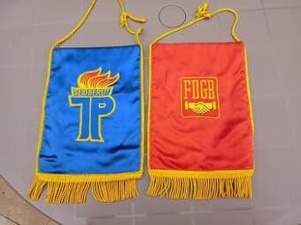 Vlaječky - symboly - Seid bereit,