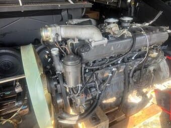 Motor Mercedes Benz OM460LA