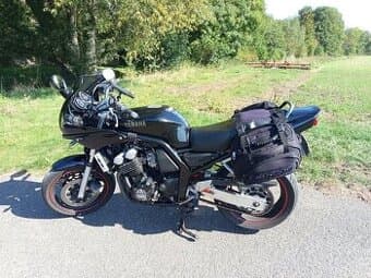 Yamaha Fazer FZS 600