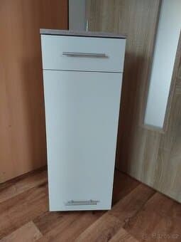 Skříňka dub sonoma - Nová