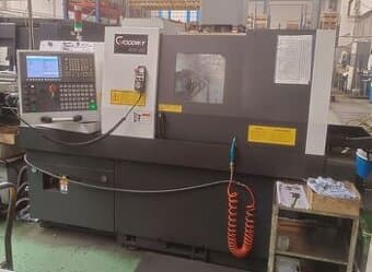 CNC soustruh GOODWAY SW - 32