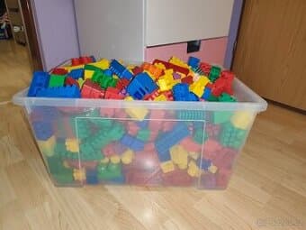 Kostky mega blocks