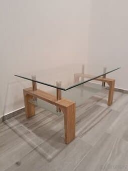 Konferenční skleněný stolek