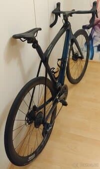 TREK Domane SL7 e-tap (SRAM Force)