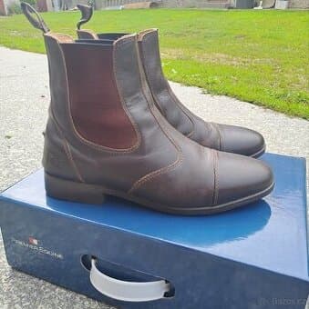 Prodám perka kožené, 41, hnědé