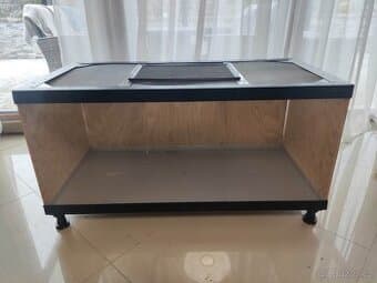 Terárium (klec) na domácí mazlíčky