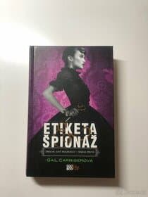 Etiketa a špionáž