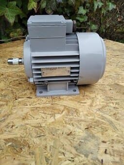 Prodám motor MEZ Mohelnice 1.1 kw 1400 ot