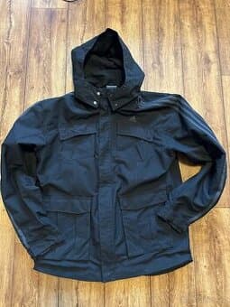 Bunda Adidas velikost L