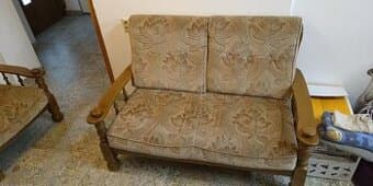 Prodáme 1 + 2 křeslo sestava levně