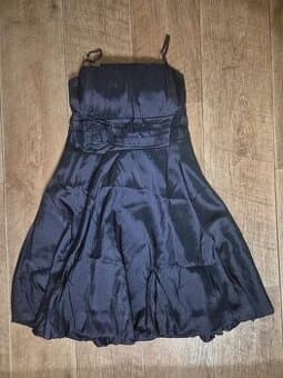 Dámské společenské šaty vel. 36/38