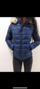 Bunda péřová Tommy Jeans, vel. M a L nova