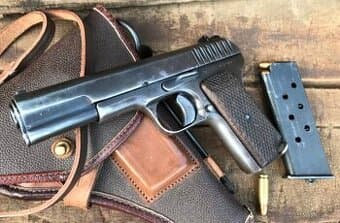 Pistole Tokarev TT33, r. 1945, CCCP - Izhevsk.