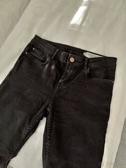 Černé džíny super skinny fit Esmara S/M (38)