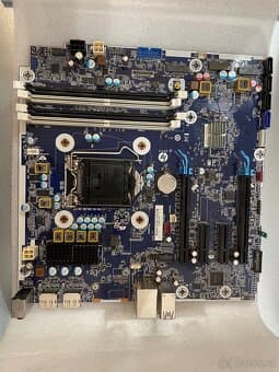 Základní deska L13216-001 z HP Z2 G4 WS L04857-002