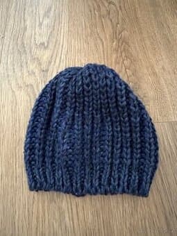 Dámská čepice ORSAY