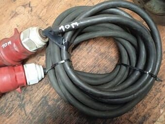 Prodlužovací kabel