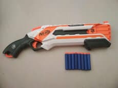 NERF Elite Rougcut 2x4 s 8 šipkami