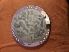 Prodám lustr se sklem