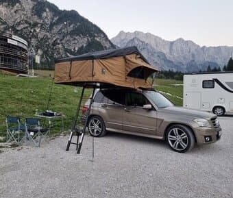 Střešní stan na auto pronájem