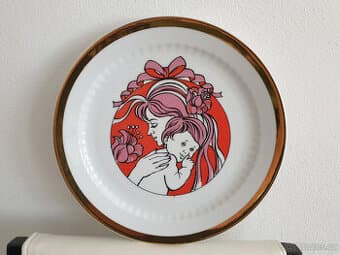 Starožitný porcelánový talíř Matka a dítě Madonna